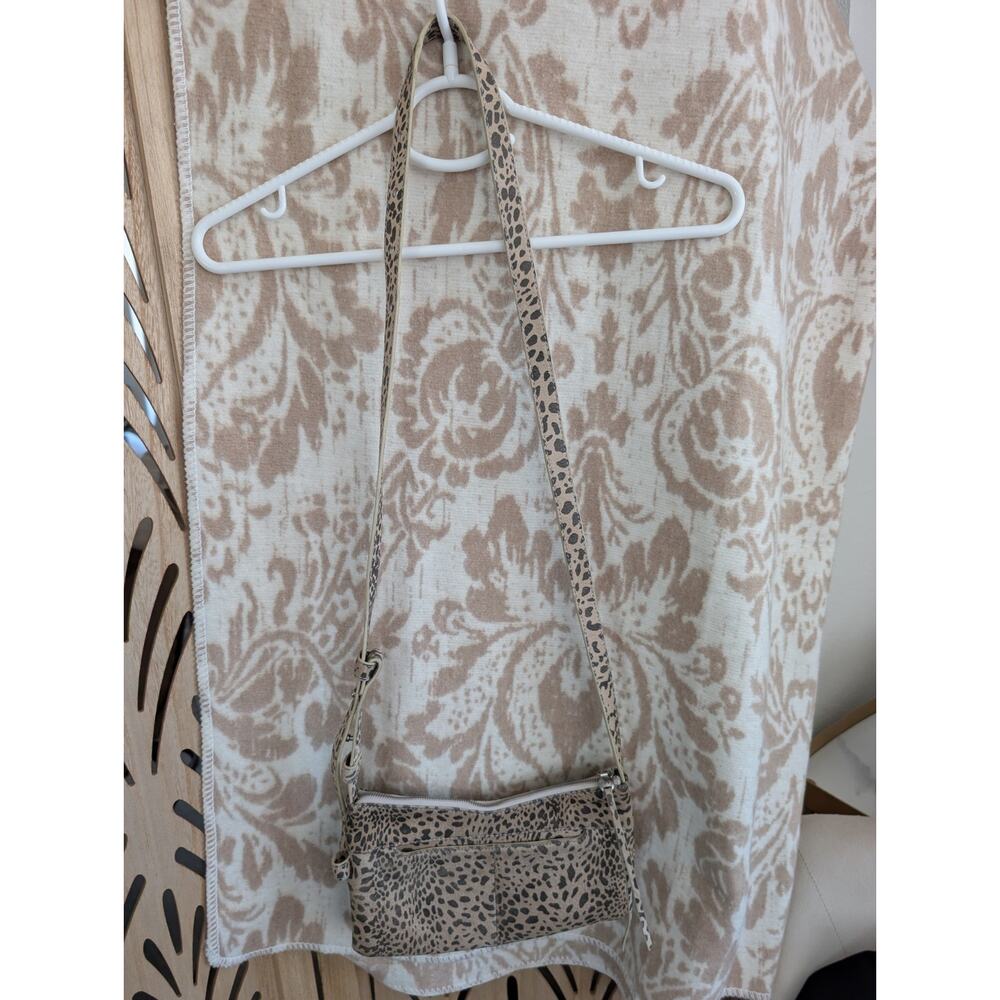 Hobo Brand Adjustable Crossbody Or Shoulder Bag 100% Animal Print Suede Leather - Picture 3 of 12